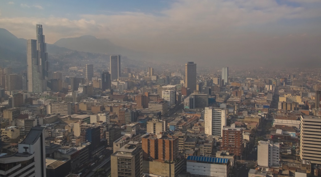 Los colombianos, preocupados por la mala calidad del aire en sus ciudades