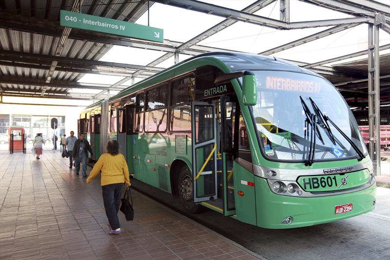 Curitiba renueva su flota de buses