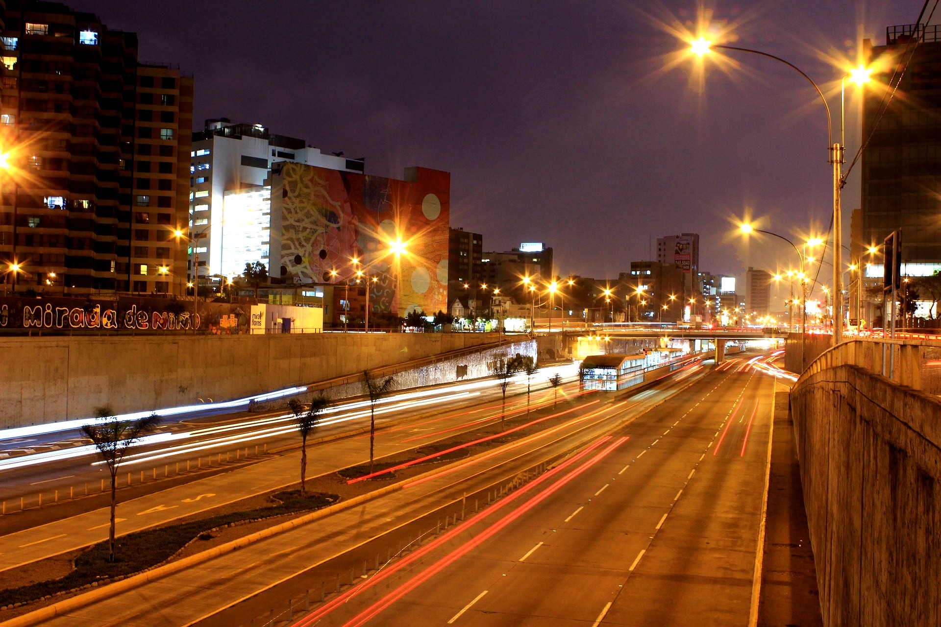 ¿Y si el transporte explicara algo sobre la alta informalidad y la baja productividad en las ciudades latinoamericanas?