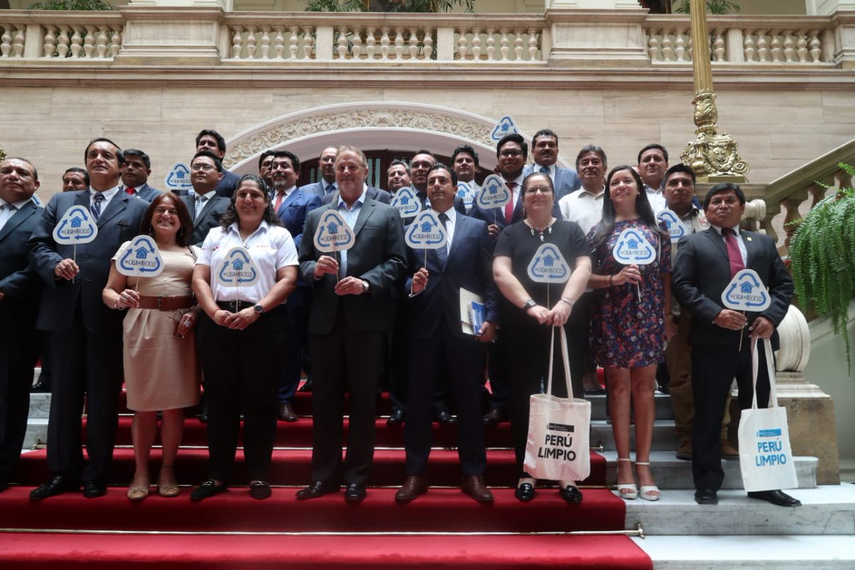 Alcaldes distritales de Lima firmaron compromiso por la sostenibilidad ambiental