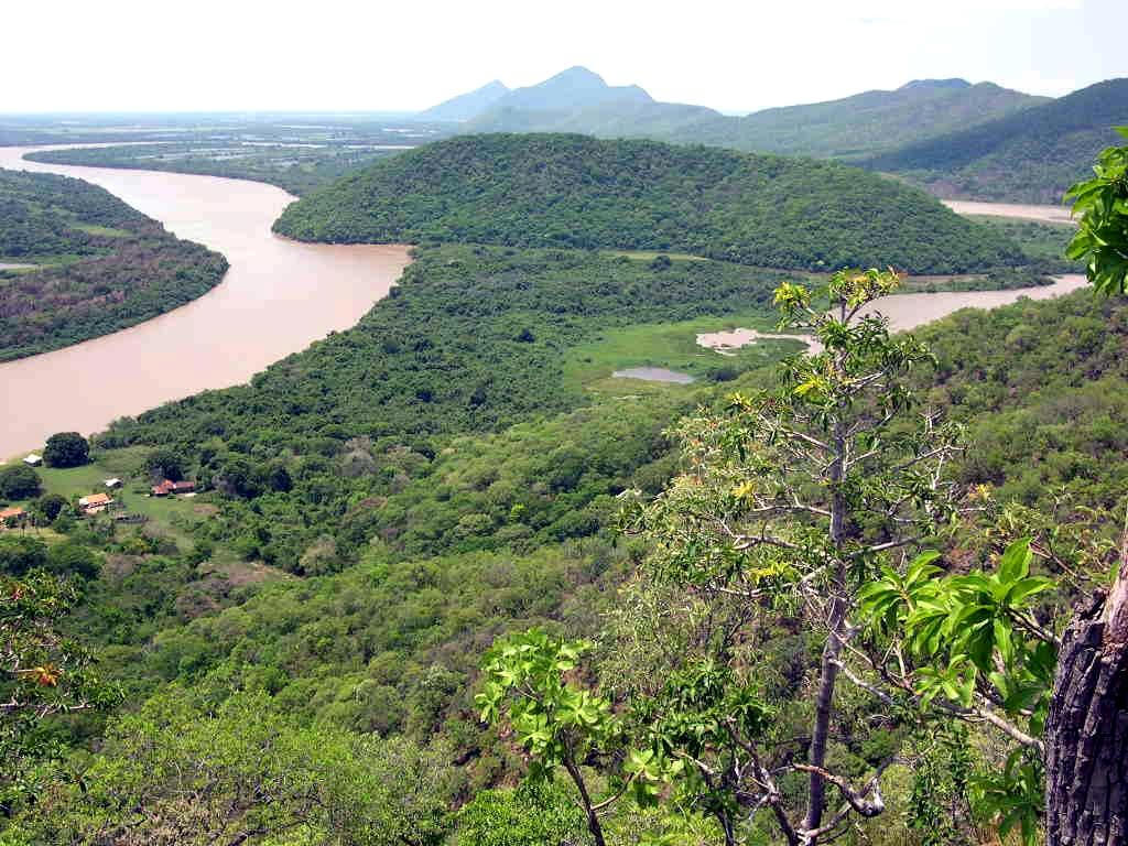 Lanzan estrategia de resiliencia climática para los países de la Cuenca del Plata