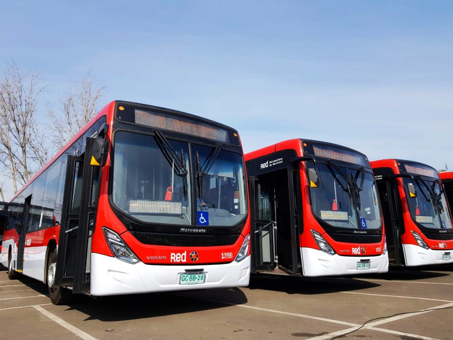 Santiago sumó 120 nuevos buses ecológicos