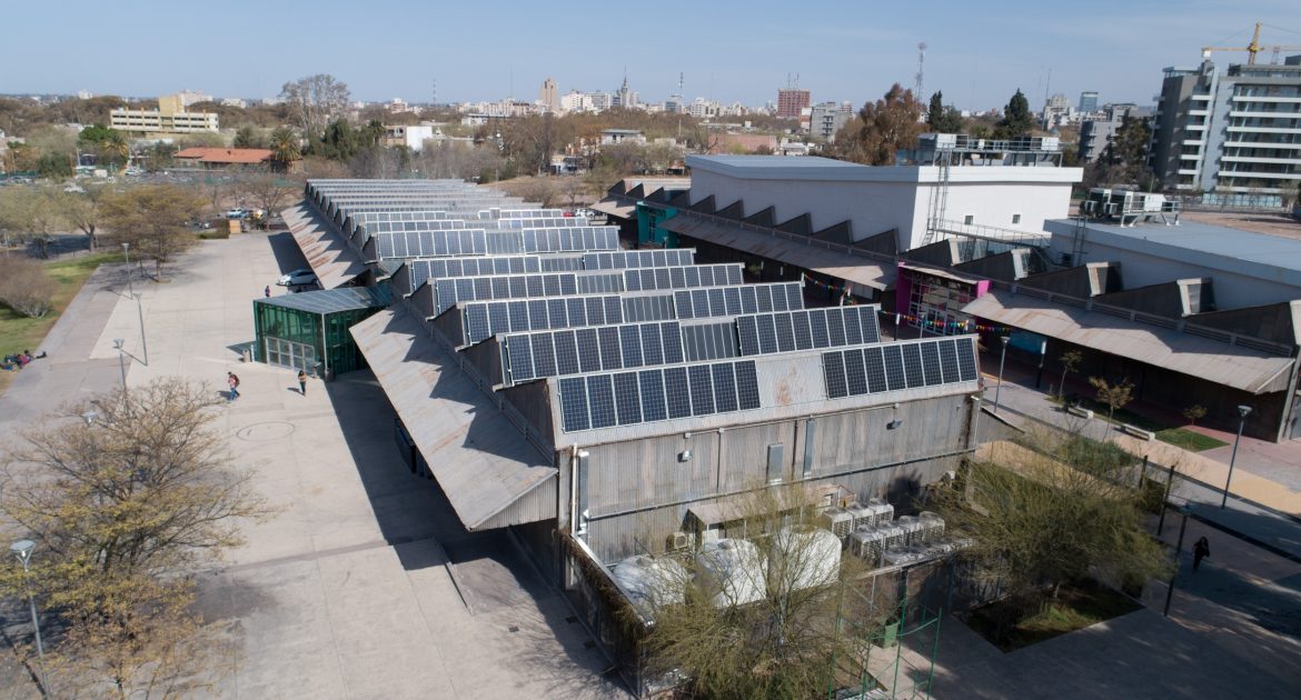 Mendoza sumará nuevos paneles solares a la Nave Cultural