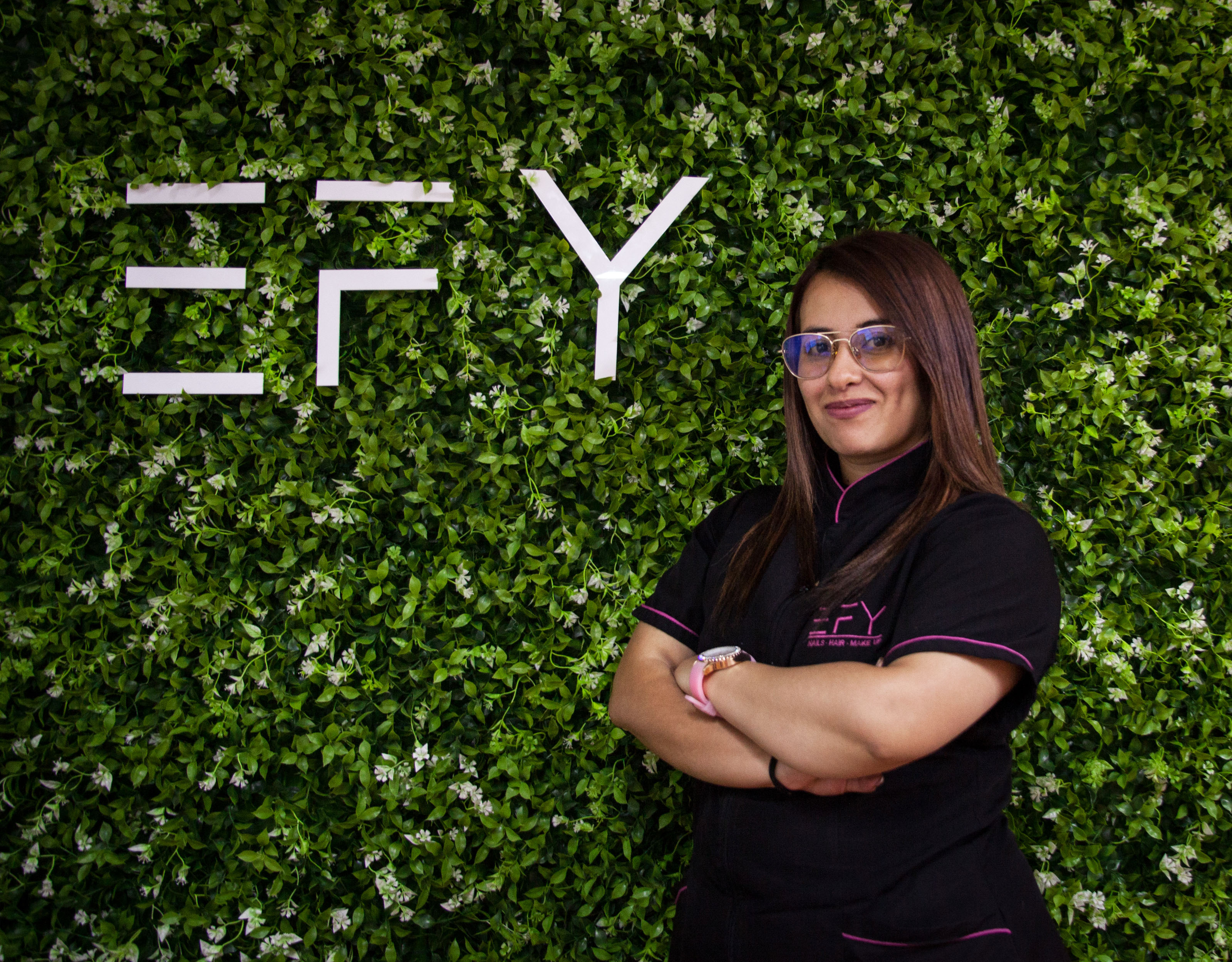 Mensualmente las profesionales de la belleza que hacen parte de EFY reciben entre el 65% y 70% de las ganancias de las labores gestionadas a través de la plataforma. Foto: Jhonatan Acevedo