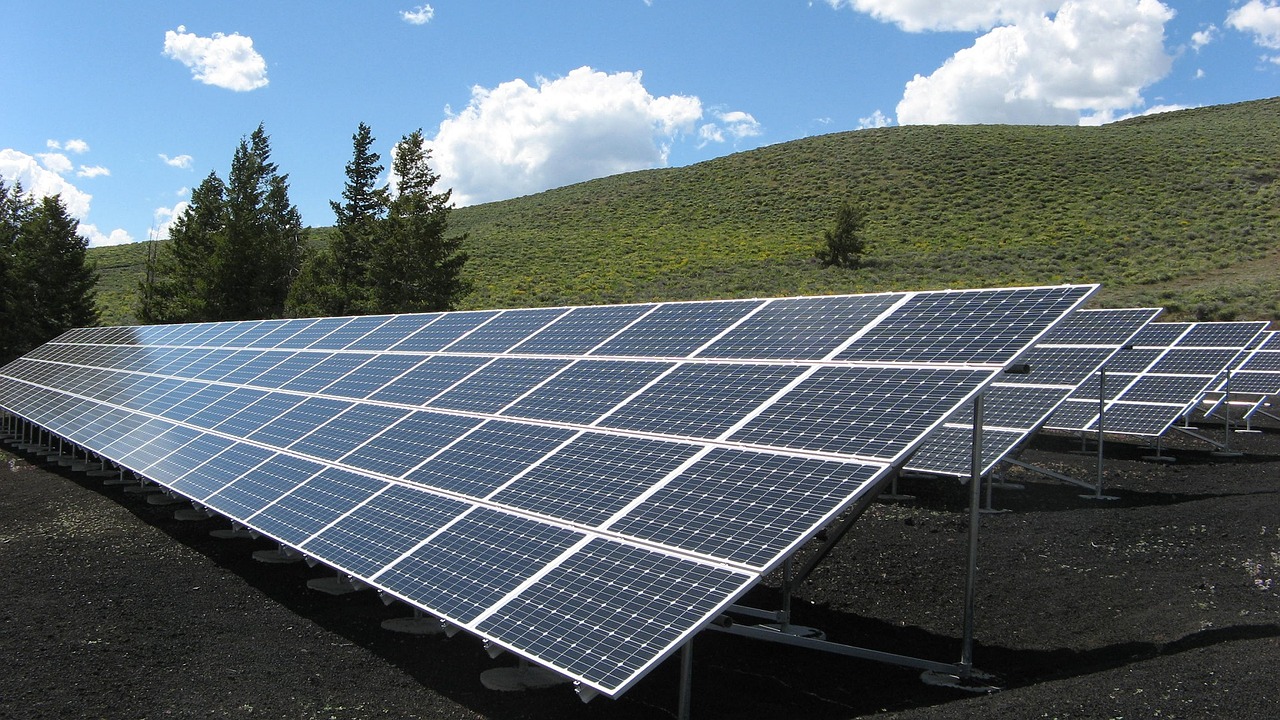 Lo que le falta a Colombia para aumentar proyectos solares de menor escala