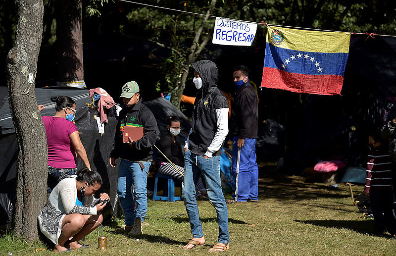 Migrantes venezolanos se adaptan a la realidad de las ciudades